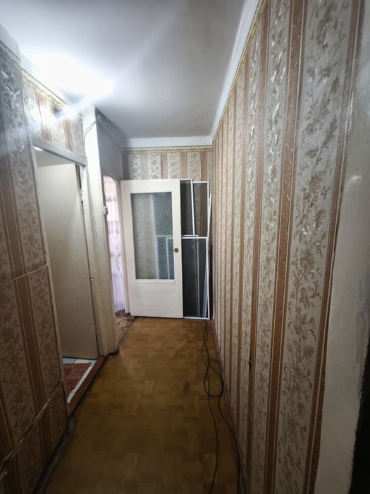 Продается 2 комнатная квартира около 5 школы