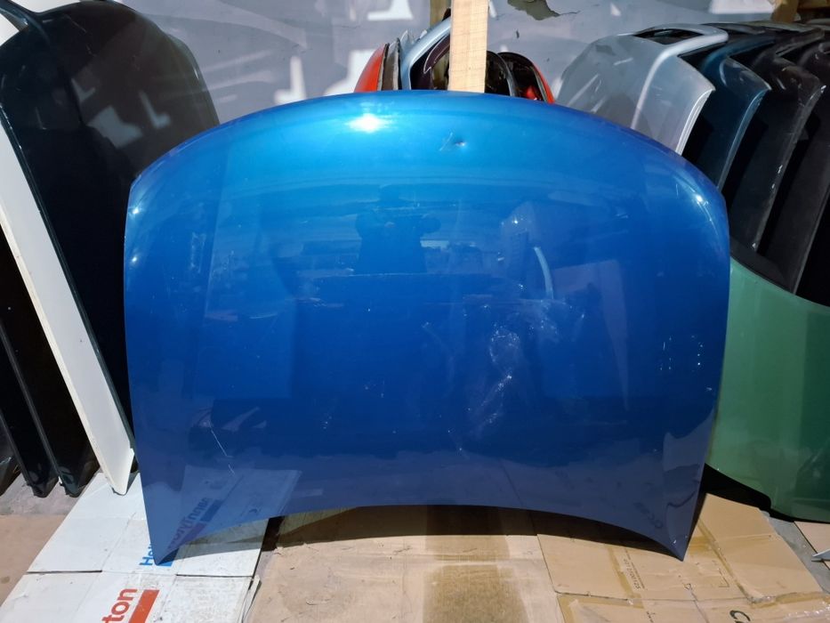 Капот на Пассат Б5