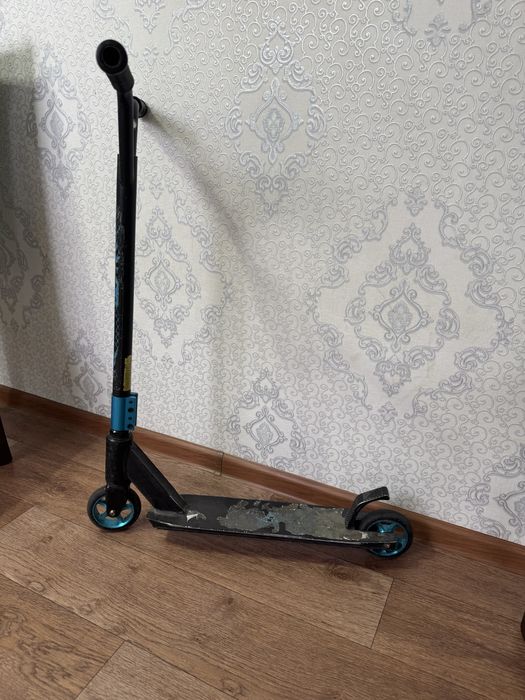 Трюковой самокат, б/у цена 4500