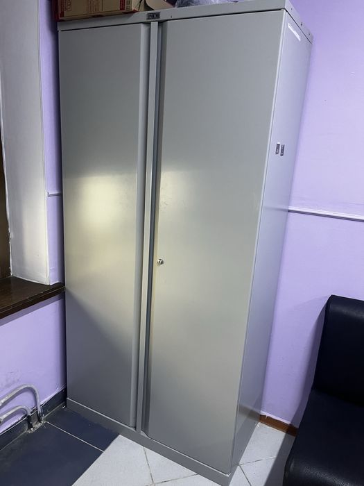 Мебель для офиса б/у