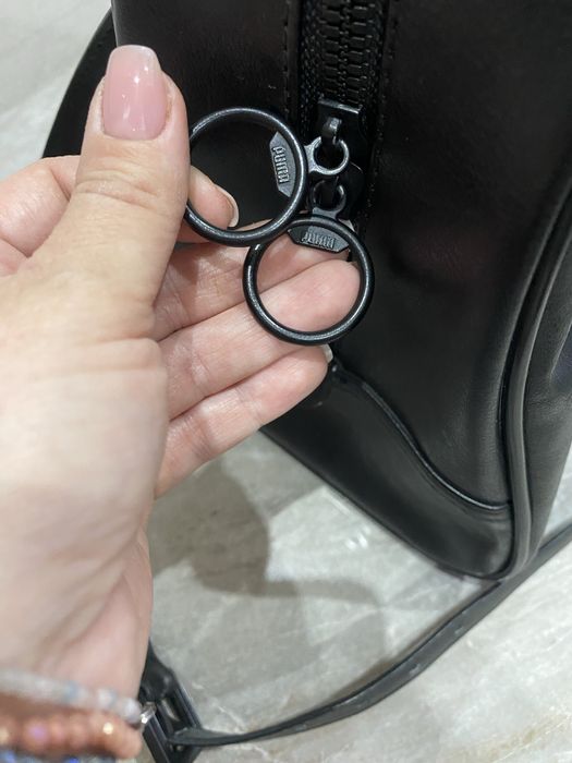 Чанта и маратонки Пума