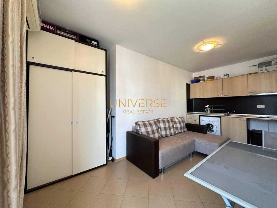 Продава се Двустаен апартамент в к.к. Слънчев бряг - 52 кв.м за 652 €/кв.м - Снимка #1