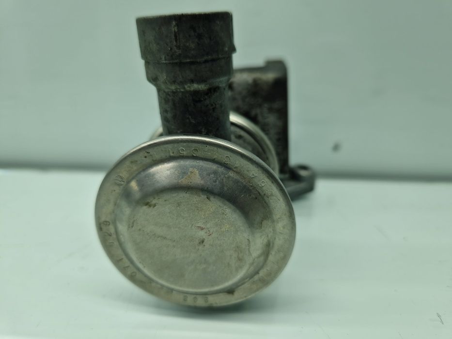 Supapa EGR Volkswagen Jetta 3 (1K2) [Fabr 2005-2010] 06A131166E 1.6 Be