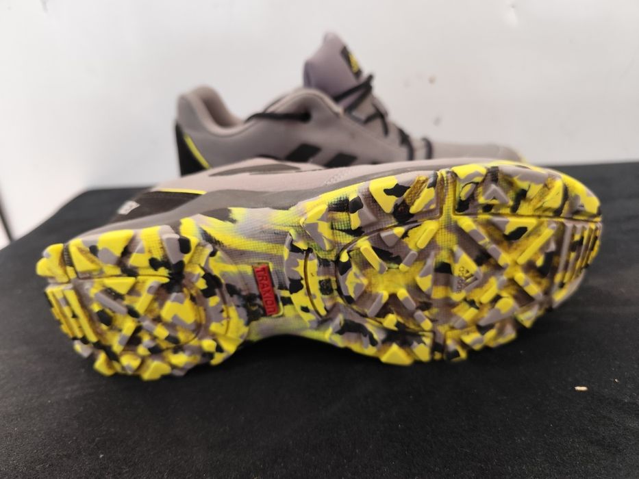 Маратонки Адидас