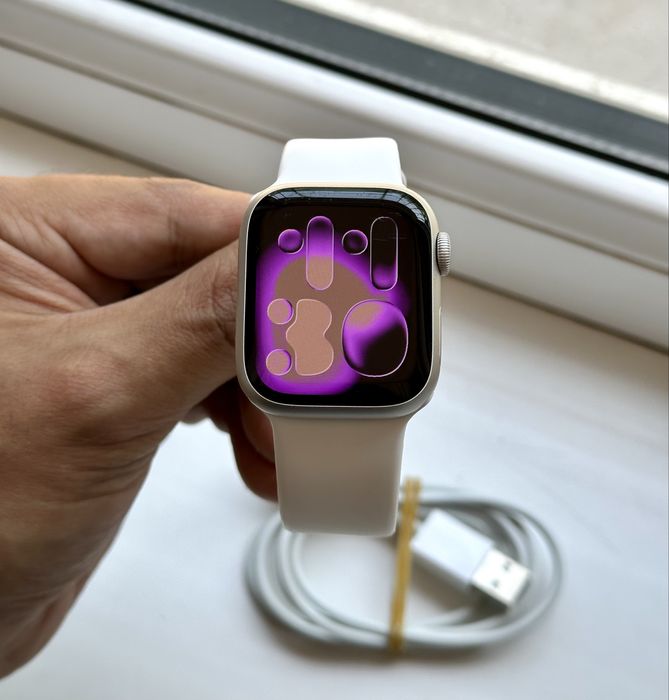 Apple iWatch 9 Silver 41mm 100%