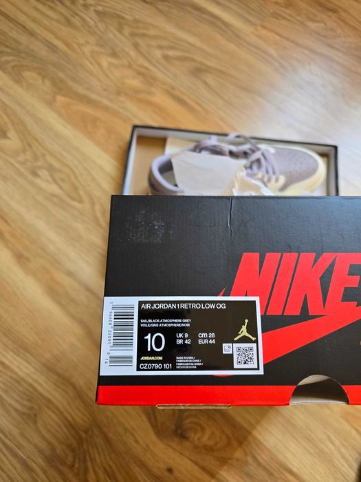 Air Jordan 1 Retro Low OG - atmosphere grey