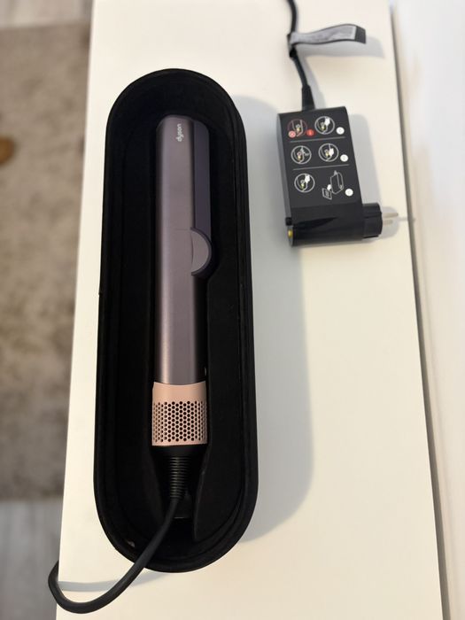 Dyson Airstrait - като нов!