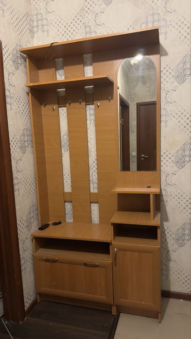 Шкаф для прихожей