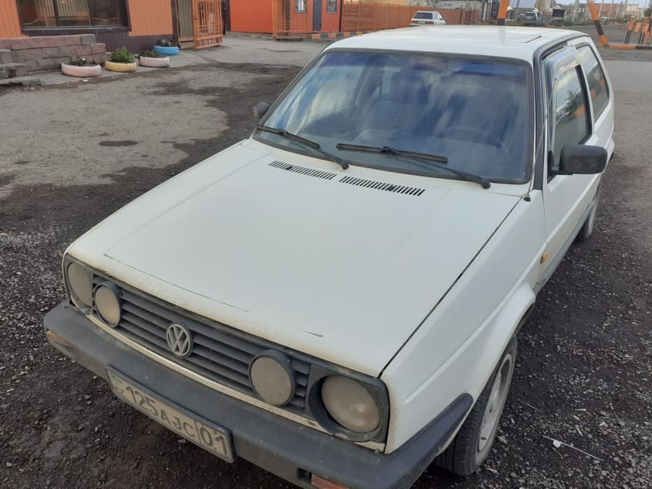 Продам раритетного немца гольф 2