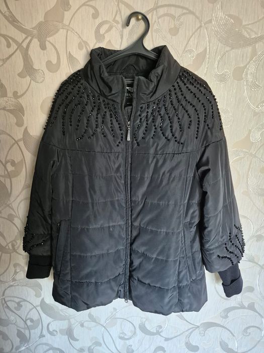 Продам куртку 46-48 р