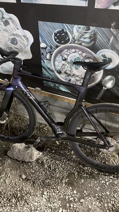 Шоссейный Велосипед  полностью КАРБОНОВЫЙ