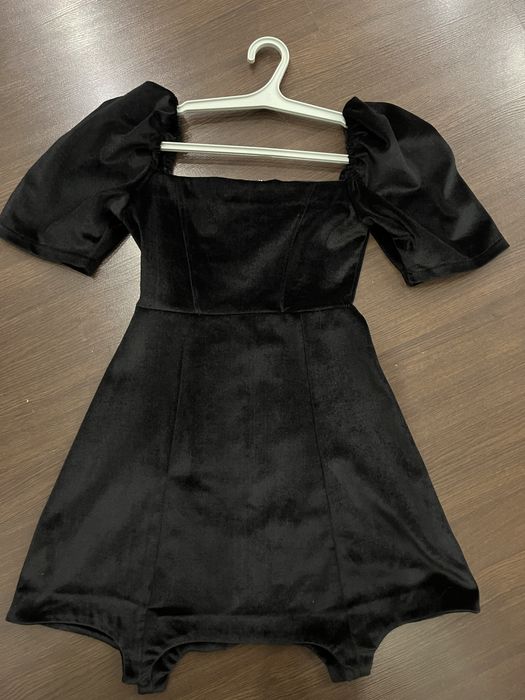 Платье вечернее