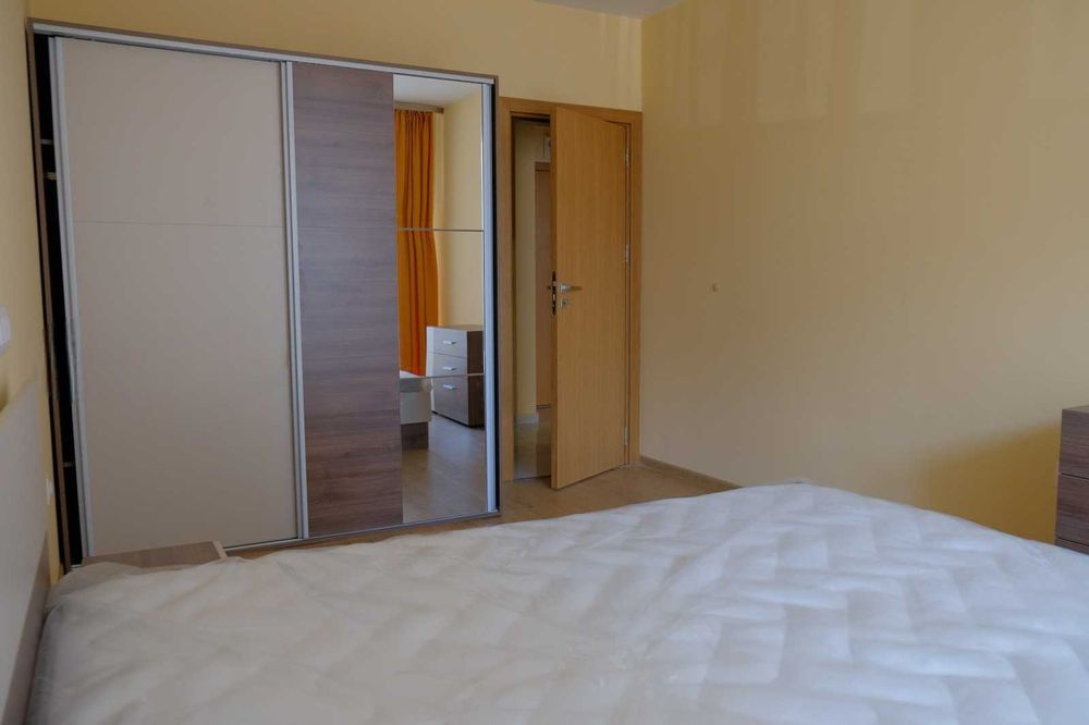 Дава се под наем Двустаен апартамент в София, Младост 2 - 80 кв.м за 747.66 € - Снимка #2