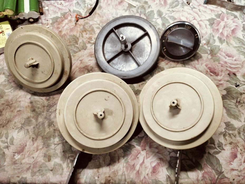 Vind piese Magnetofon