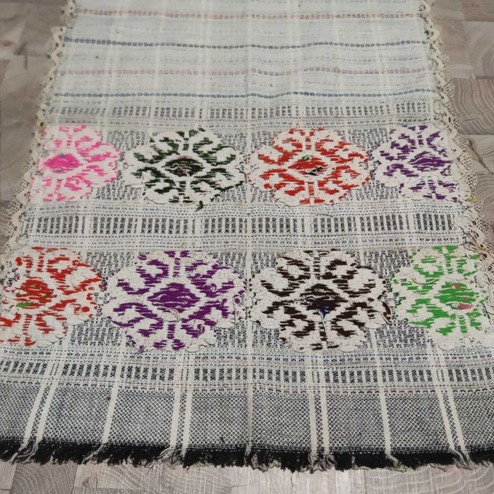 Ямболска носия Белкосник и престилки