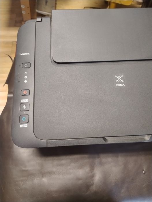 Многофункционално мастилено-струйно устройство Canon MG 2550S