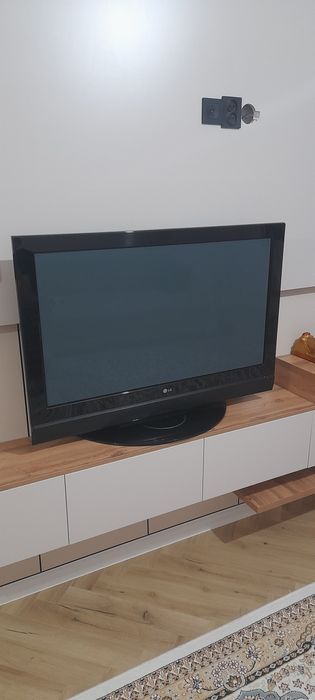 Телевизор LG оригинал