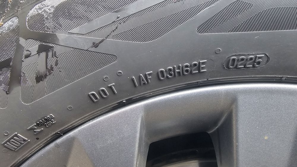 Continental EcoContact 6 XL 235/55/18 V