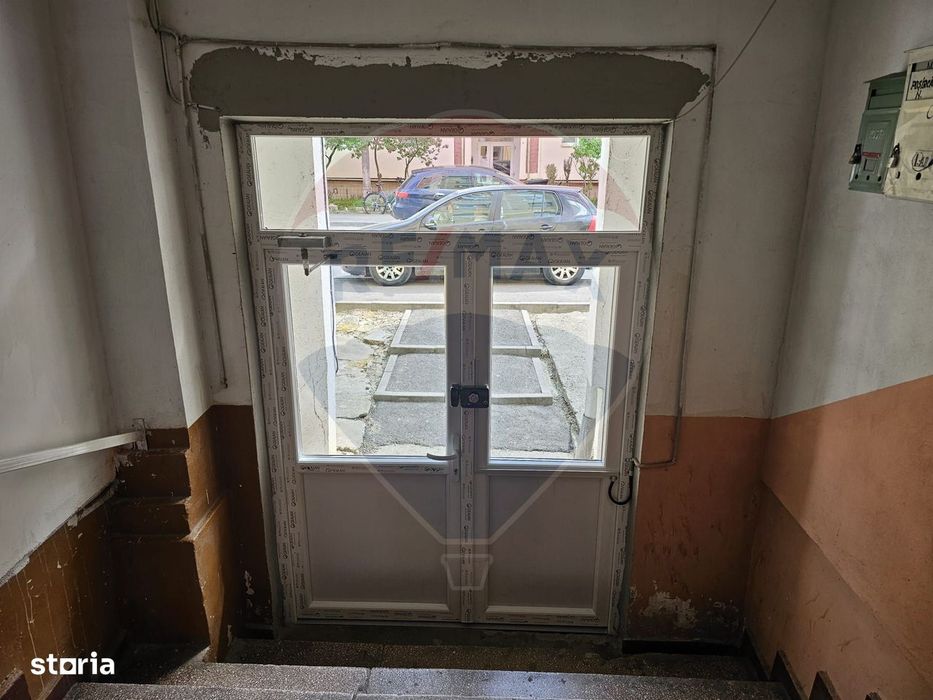 Apartament de vanzare in Cotul Mic