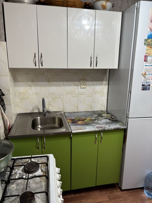 Продаю кухный гарнитур