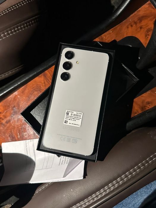 самсуг с24 128гб сатылады срочно