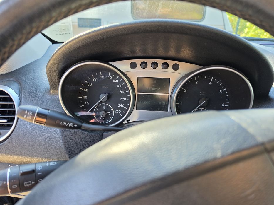 Mercedes Benz ML350 3.5