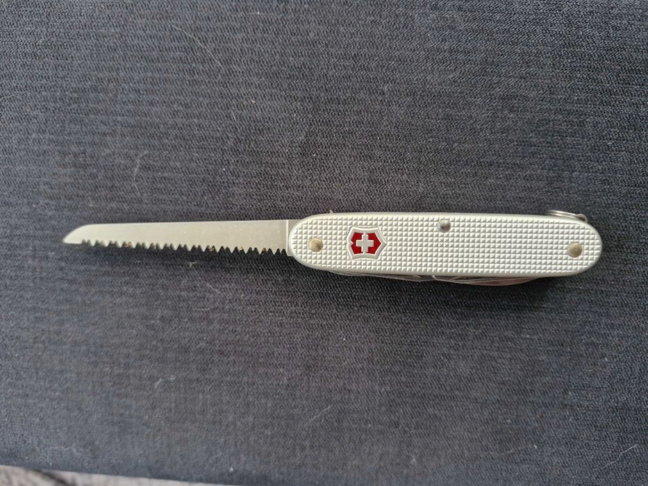 Victorinox Farmer X