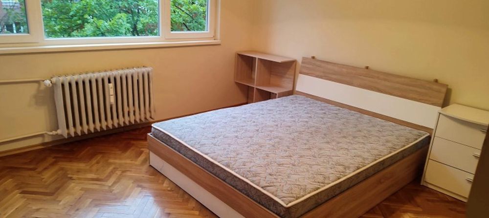 Дава се под наем Четиристаен апартамент в София, Борово - 90 кв.м за 749 € - Снимка #4