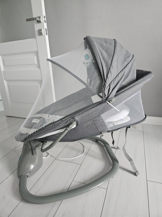 Продам шезлонг качели