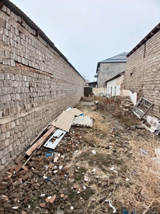 Bizness uchun noturar bino sotiladi