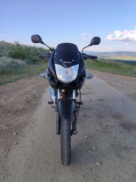 motocicleta honda cbf 125