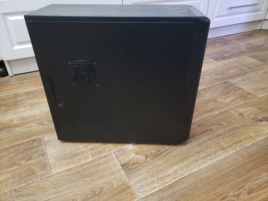 Корпуса для компьютера ATX и mini-ATX