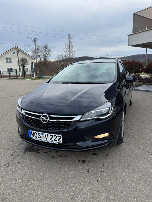 Opel Astra K 08.2018