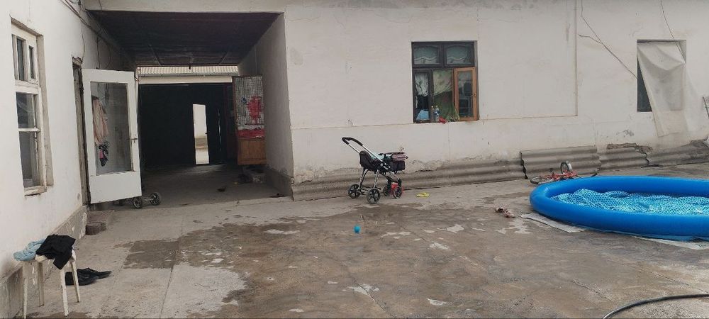 Уй жой сотилади Срочни