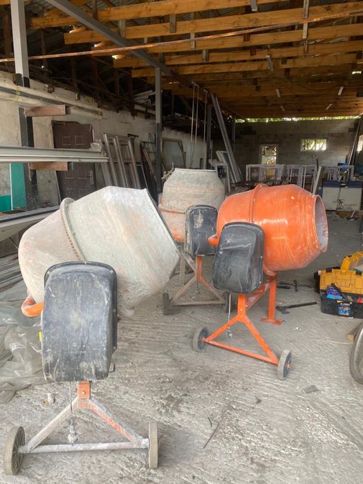 Продам бетонамешалки 10000тг