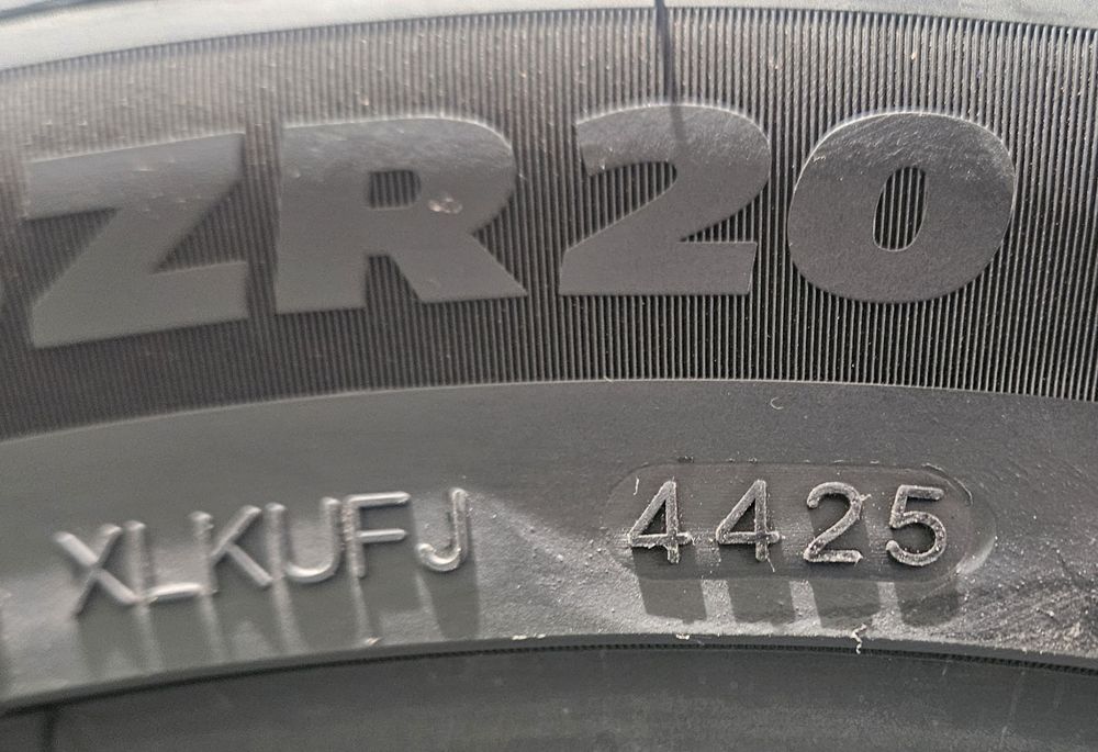 315/35 R20 110YXL UNIGRIP (Gripmax) Anvelope noi protectie janta PROMO