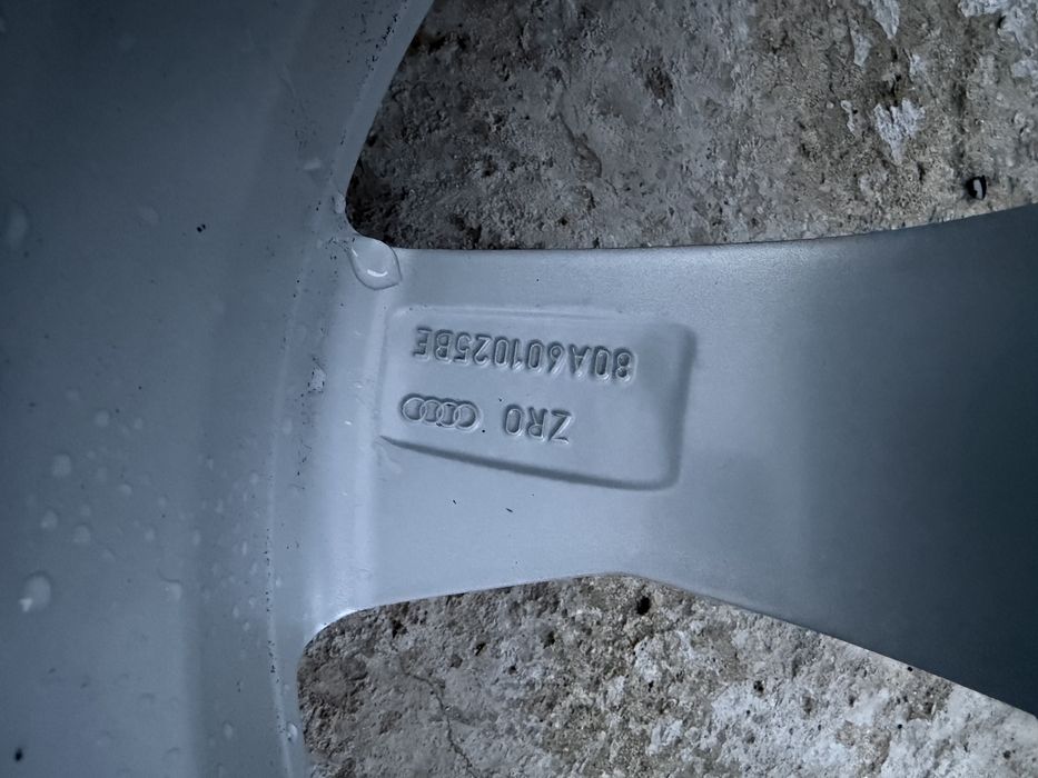 Джанти с гуми 18 за Audi Q5, Ауди