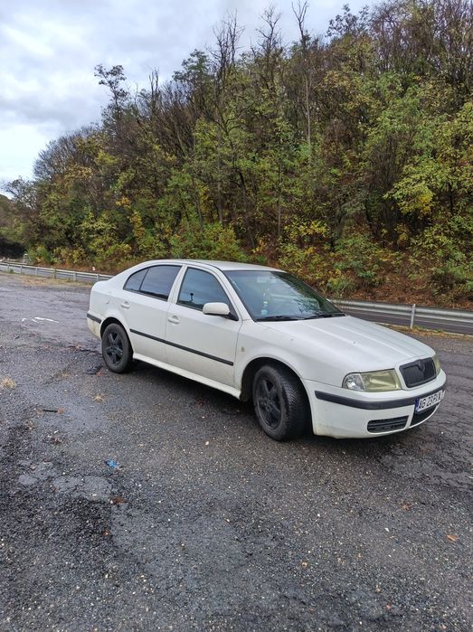 Vând Skoda Octavia