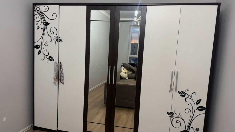 Продам шифонер. Сост отличное