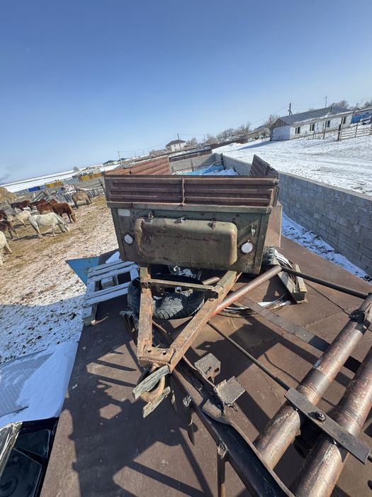 Прицеп  на Уазик двух колесный