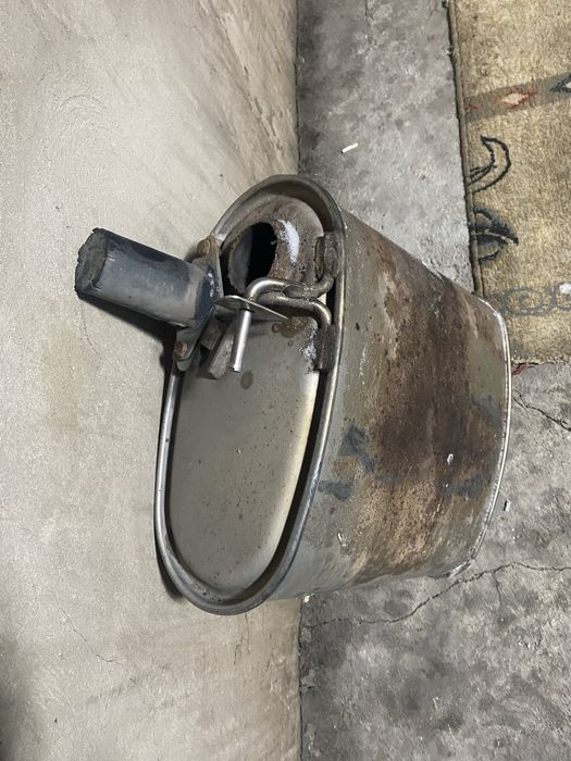 Глушитель на Бмв е39