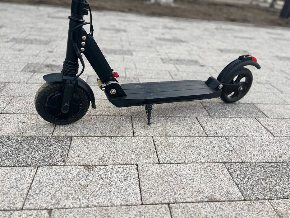 Продам электро самокат