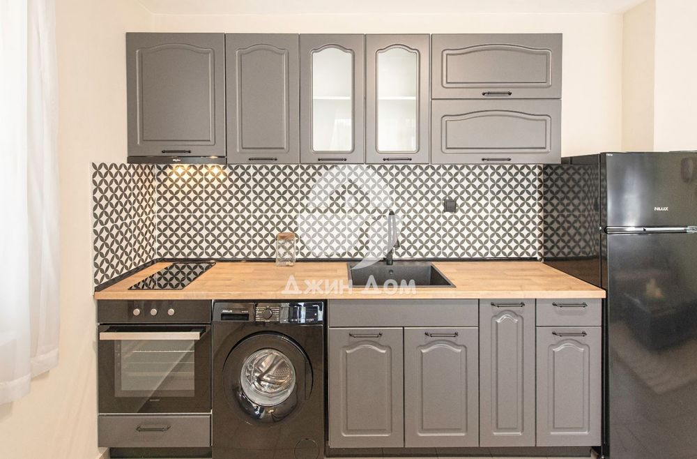 Продава се Тристаен апартамент в к.к. Слънчев бряг - 82 кв.м за 1196 €/кв.м - Снимка #3