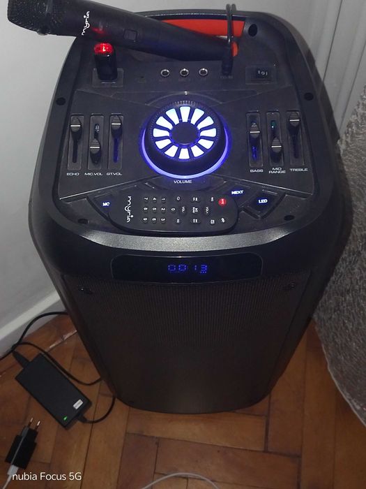 BoxaMirya, culoare neagra.