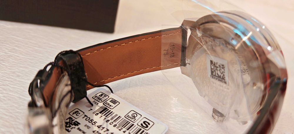 TISSOT PRC 200 мъжки часовник хронограф чисто нов кутия 100% оригинал