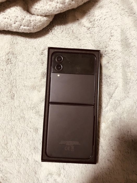 Samsung z flip 4