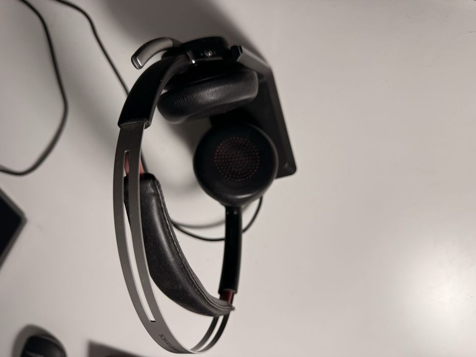 Casti PC PLANTRONICS Voyager Focus, Bluetooth, USB, negru
