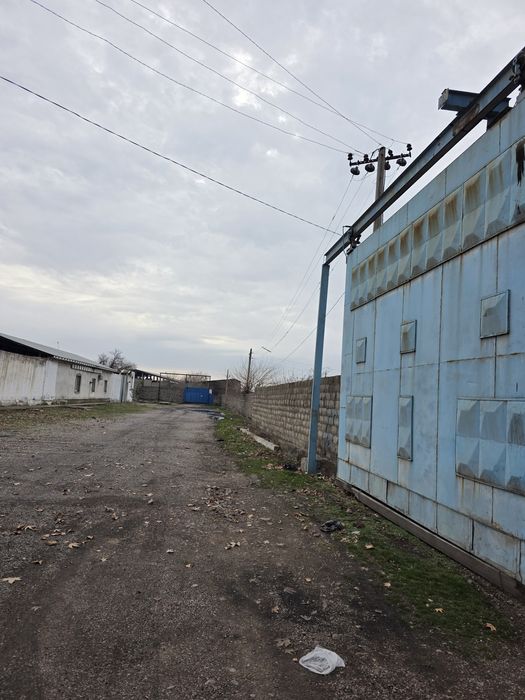 База с жд ведкой Сотилад ёки ижарага берилади