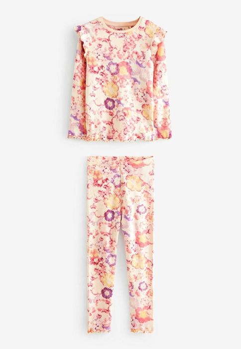 В наличии шикарнык пижамкм для девочки от бренда next