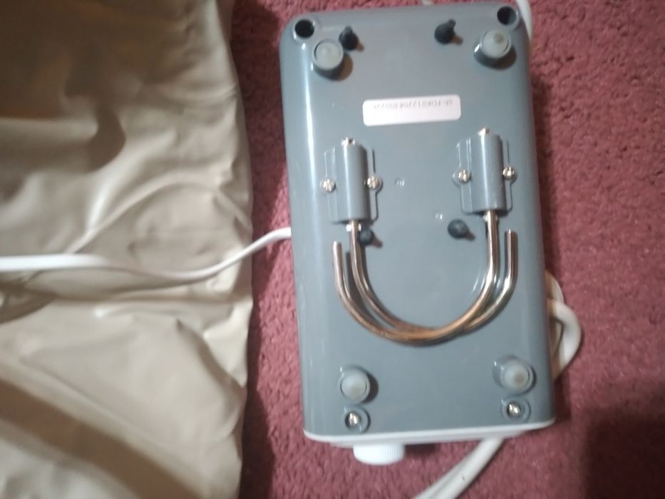 Противопролежневый матрас с компрессором